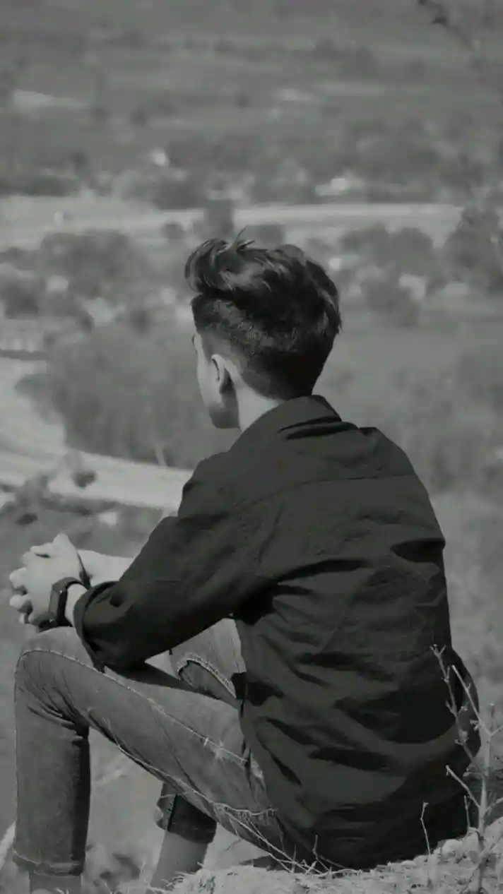 alone-dp-boy