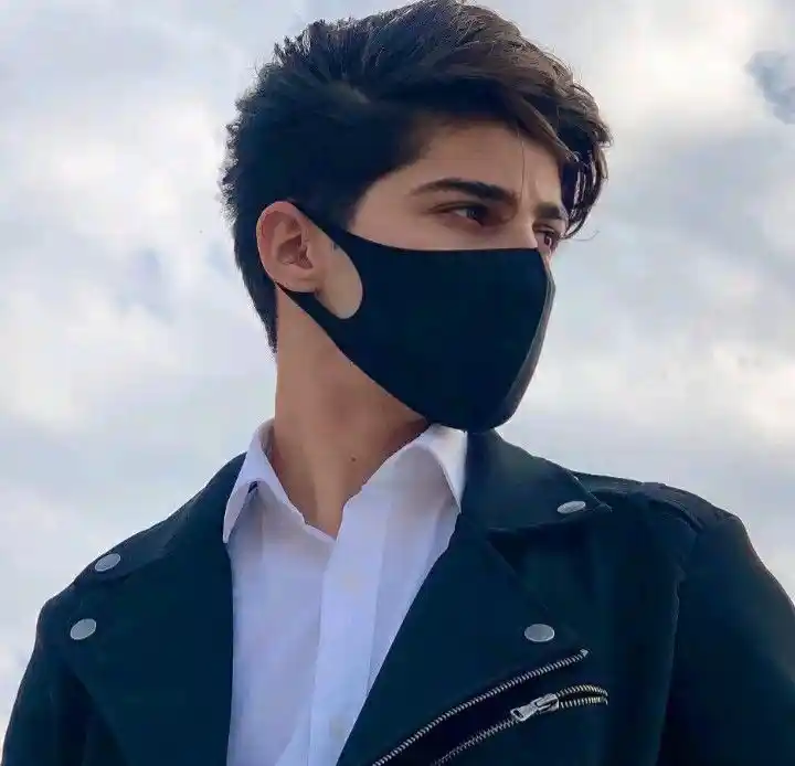 boys-mask-dp