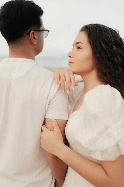 cute-couple-dp
