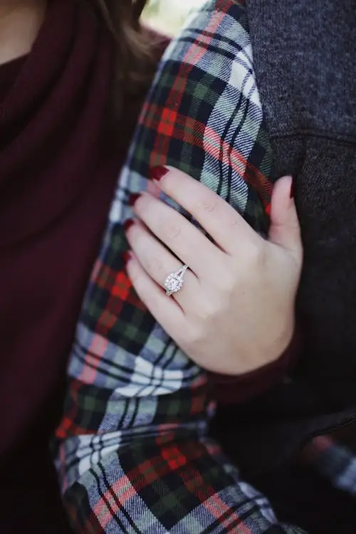 cute-couple-dp