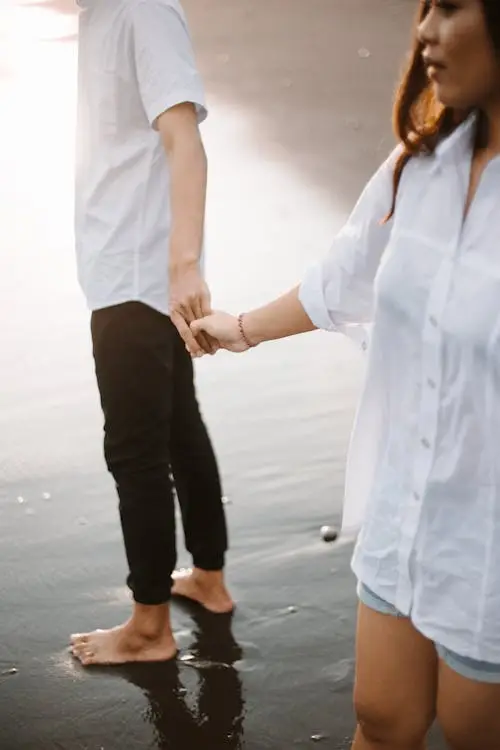 cute-couple-dp