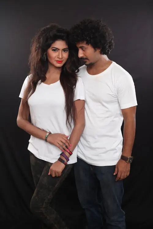 cute-couple-dp