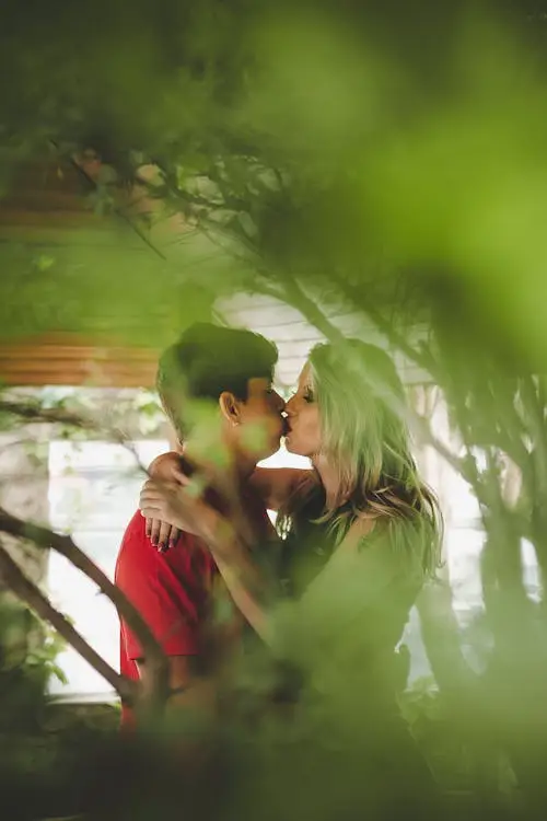 cute-couple-dp