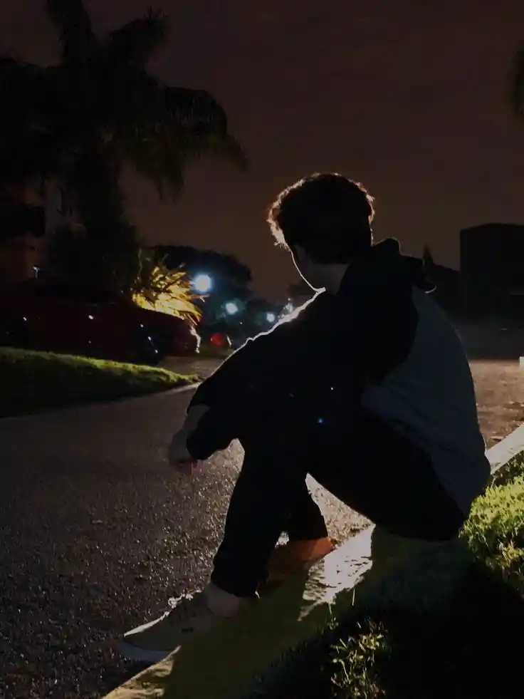 heartbroken-sad-boy-dp