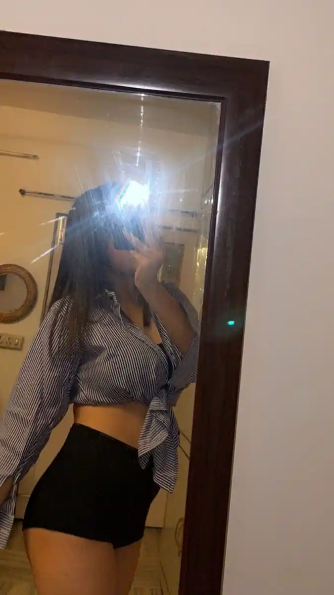 hide-face-girl-dp