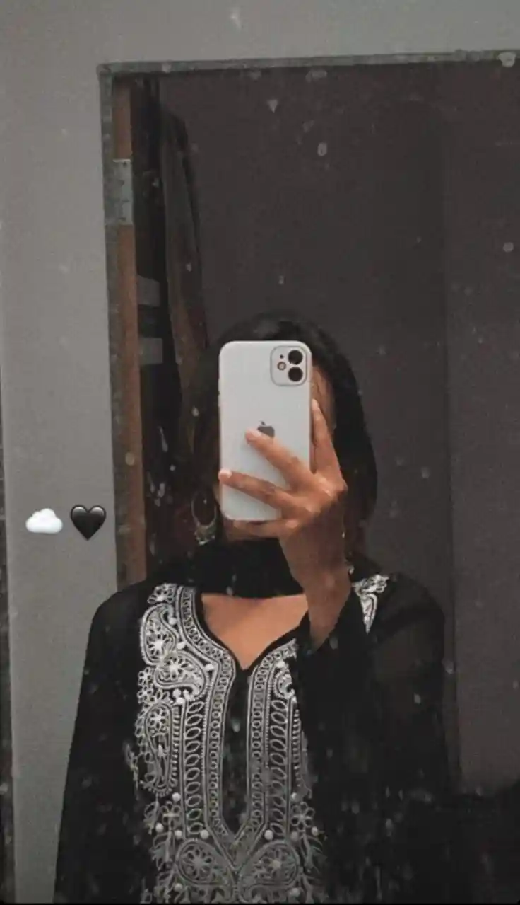 insta-girls-dp