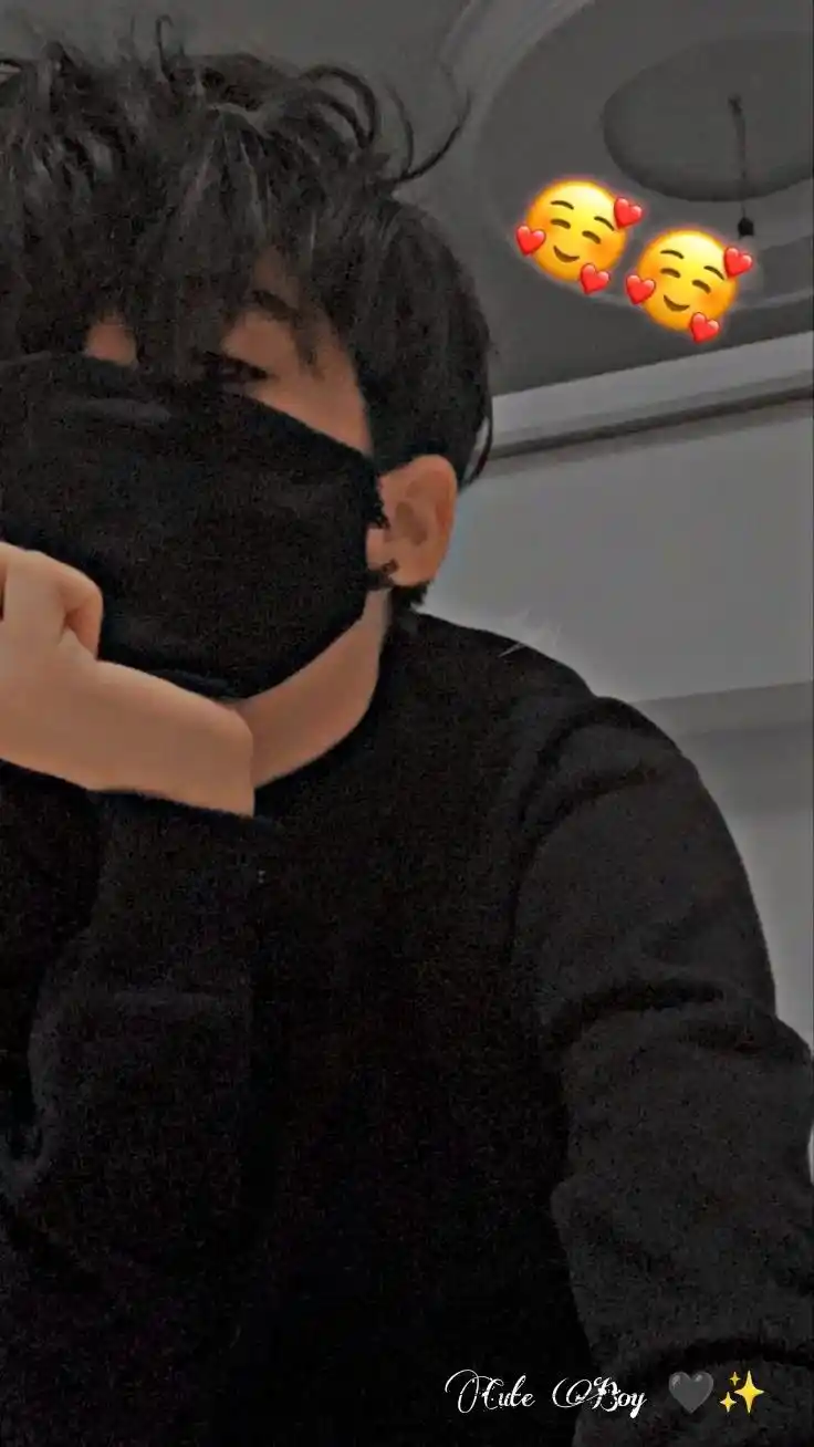 iphone-boys-mask-dp