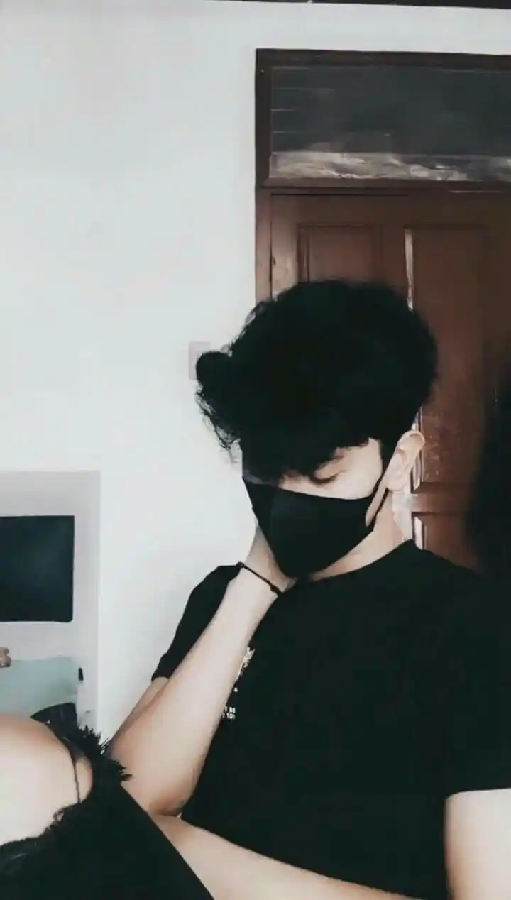 royal-boys-mask-dp