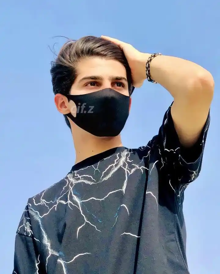 royal-boys-mask-dp